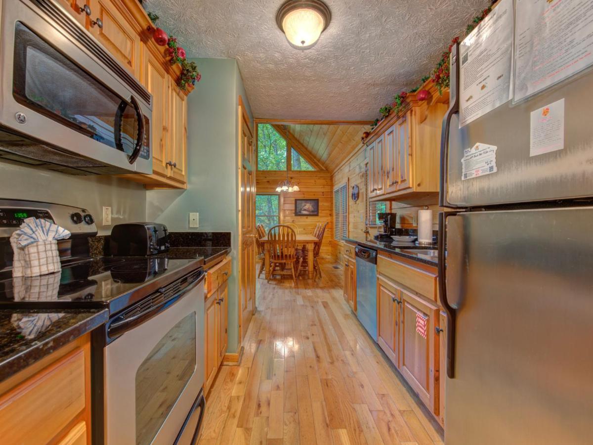 Bear'S Corner, 3 Bedrooms, Wifi, Pool Table, Hot Tub, Wifi, Sleeps 10 Гатлинбург Экстерьер фото